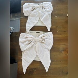 Set Of 2 White Velvet Bow Holiday Decor My Texas House